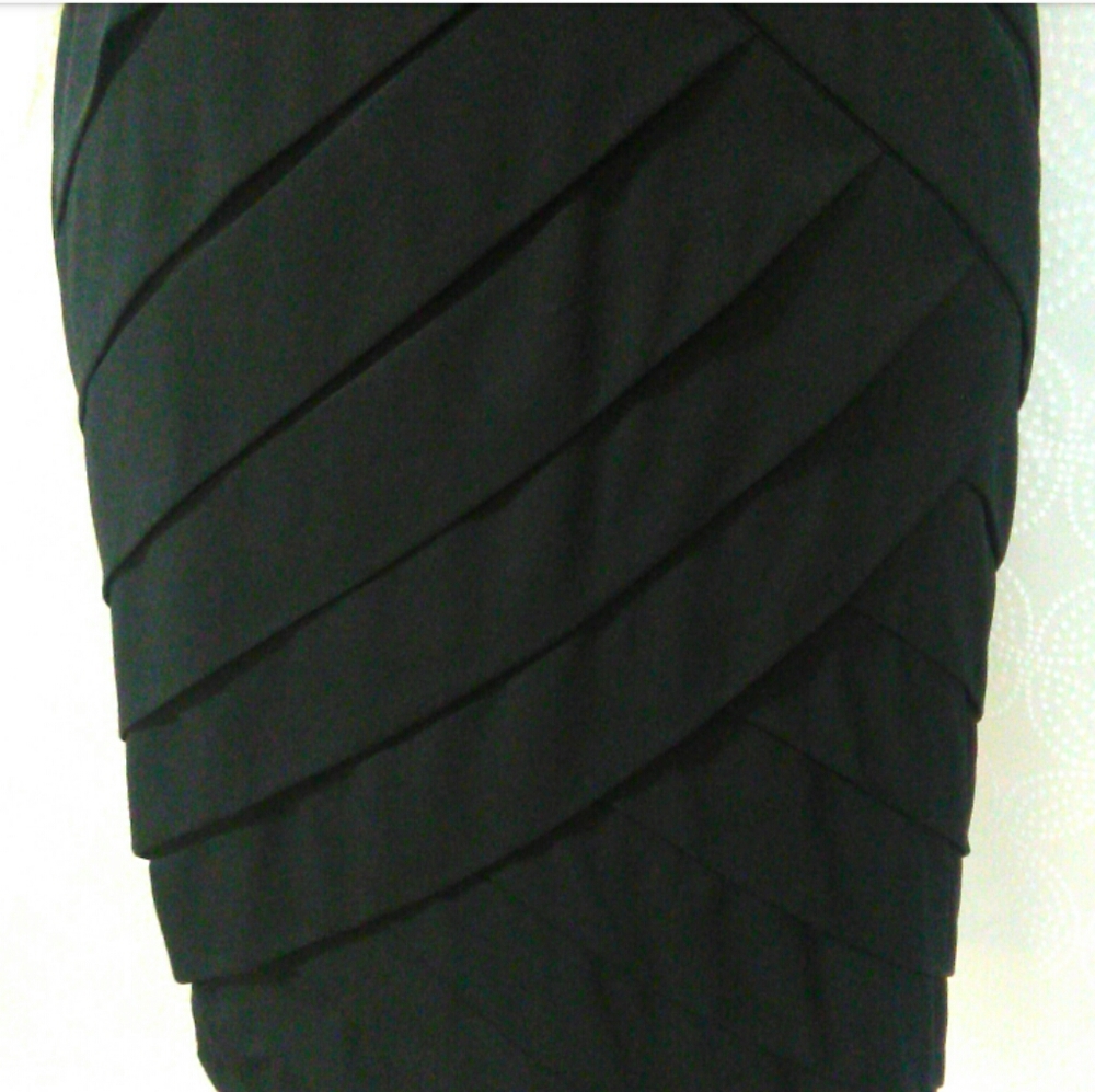 💛 New York & Company Sleeveless Dress - Picture 5 of 6